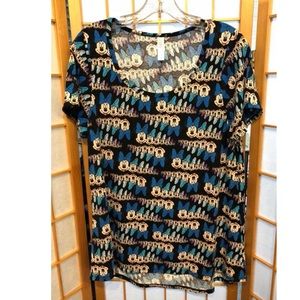 Lularoe Classic Tee Medium